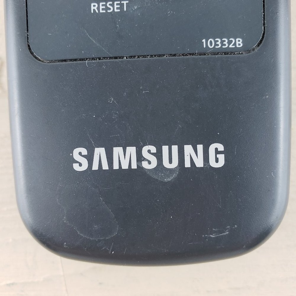 Samsung Remote Control - Picture 3 of 3